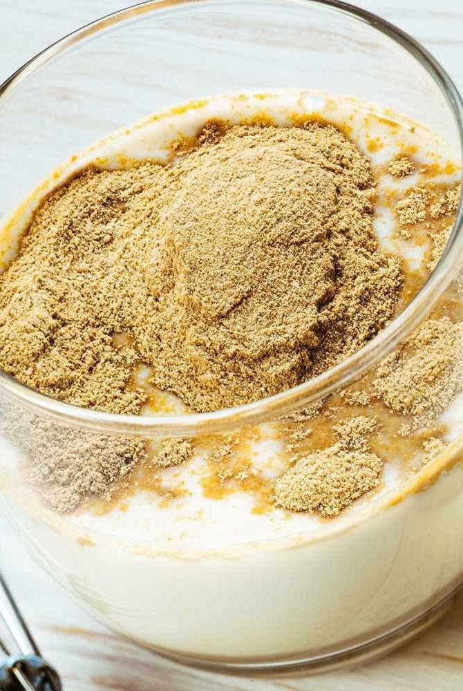 Levadura Nutricional: Potenciar el Umami en Platos Veganos